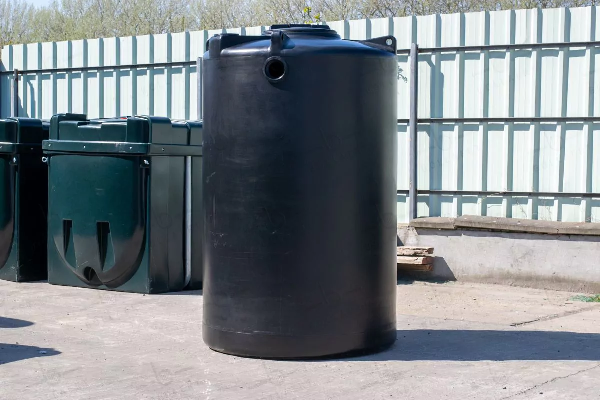 Citerne à eau aérienne ronde - 2 x 2000 litres - jumelées (Ø 1,20 m) 8