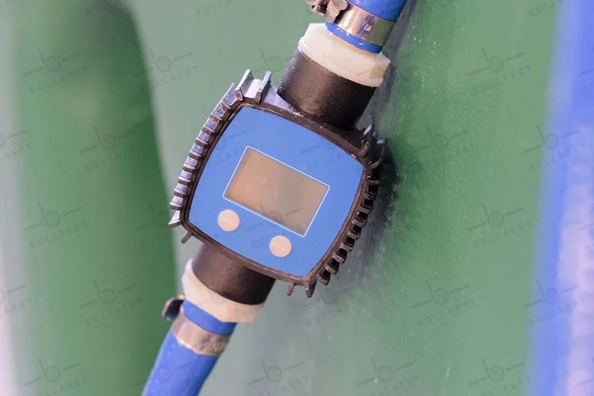 Cuve AdBlue en PE de 1000 litres avec pompe (220V) 7