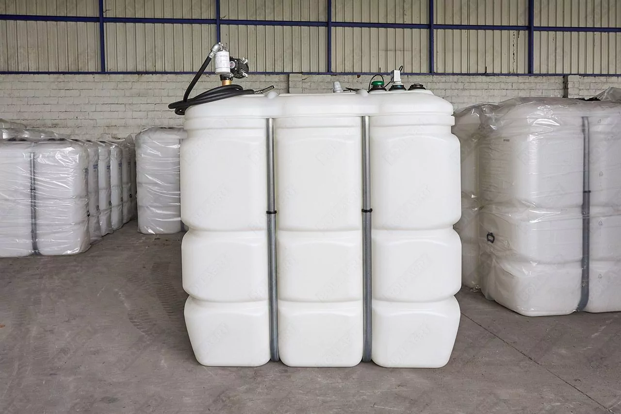 Cuve fioul polyéthylène de 1500 litres avec pompe gazole (220V) 6