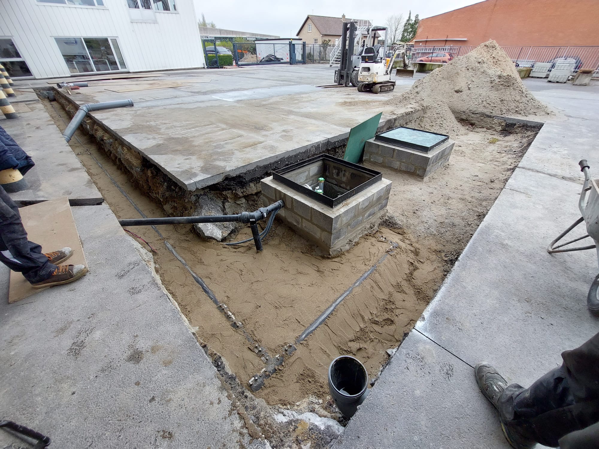 Gemetselde schacht ondergrondse mazouttank