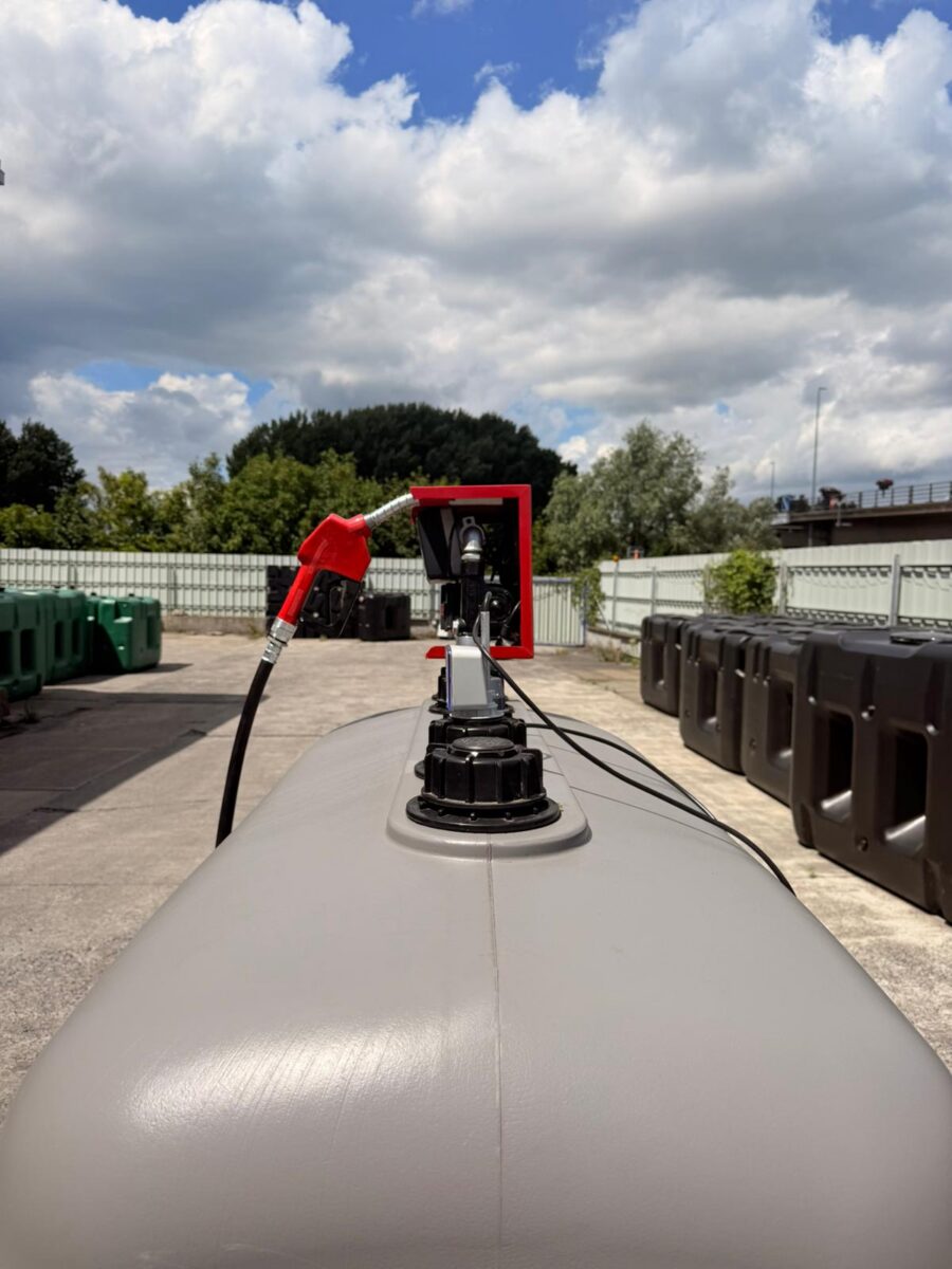 Cuve à mazout 2000 litres à double paroi avec pompe – Résistante aux UV