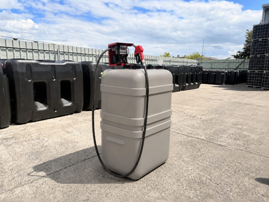Cuve à mazout 700 litres à double paroi avec pompe – Résistante aux UV
